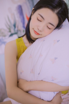 男人18大JI巴自慰出精呻吟